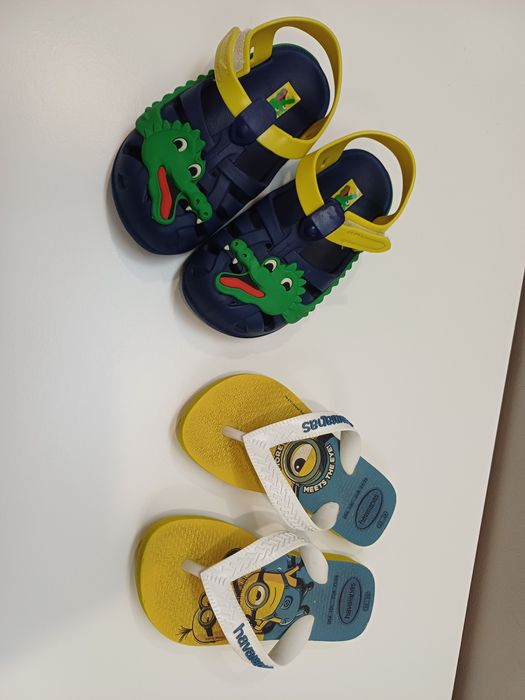 Conjunto sandalias de menino