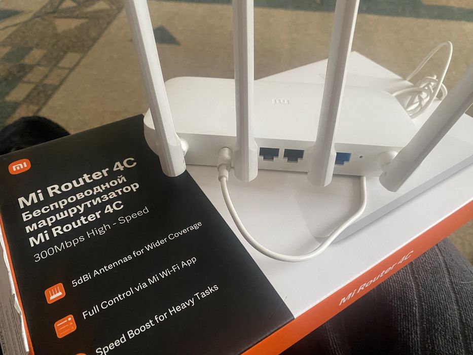 Роутер  Xiaomi.