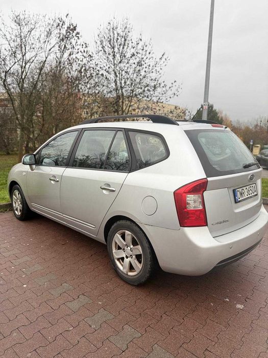 Kia Carens 3 2009 rok 140KM Climatronic 5 os.