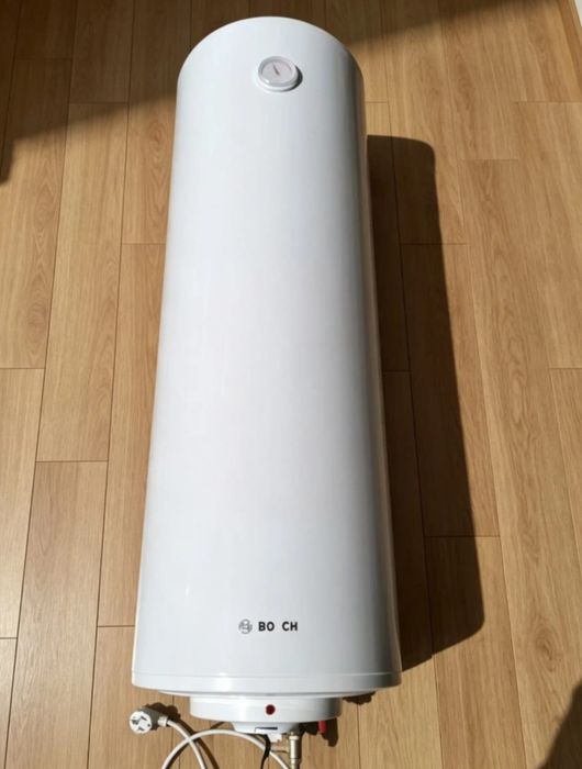 Elektryczny podgrzewacz wody BOSCH Tronic 80L (TR2000T 80 SB) Slim