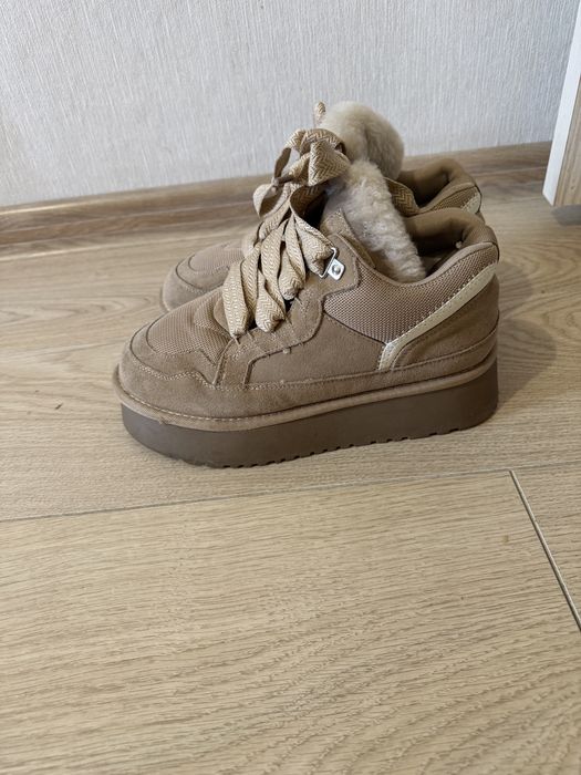 Продам зимник  угги ugg