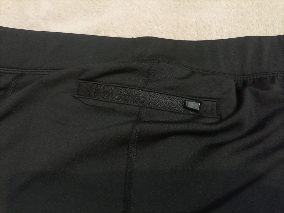 Czarne legginsy, termoaktywne, rozm. 40/42, reflective, NOWE