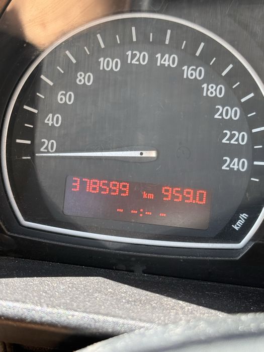 Bmw x3 e83 2005r