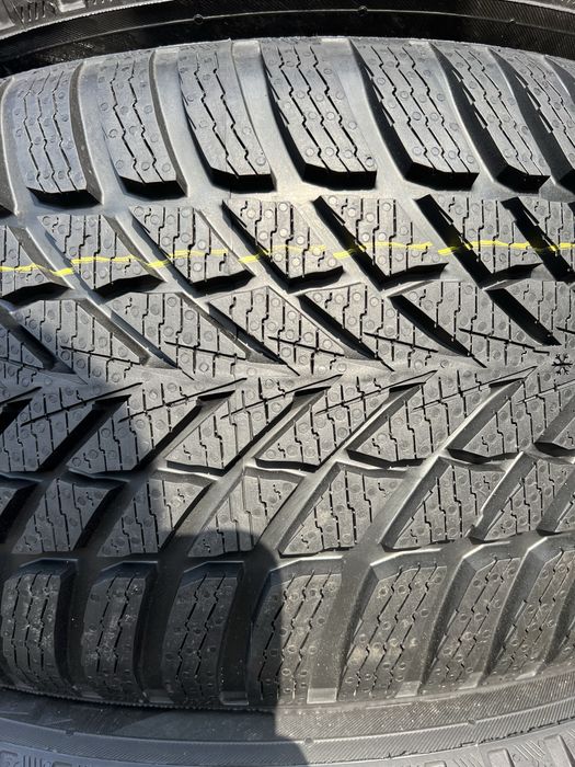 235/50r17 Nokian Snowproof2 SUV шини зимові нові комплект