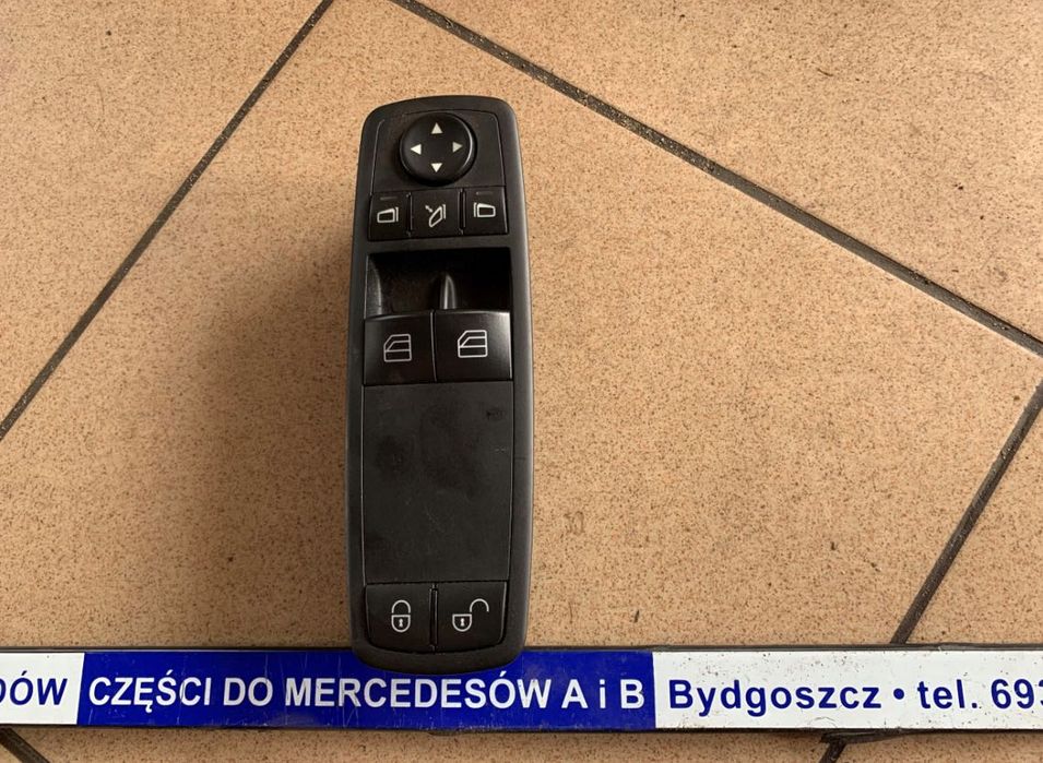 Mercedes B klasa W245 A klasa W169 przycisk przełącznik podnoszenia szyb panel sterownik składanie lusterek ORYGINAŁ części