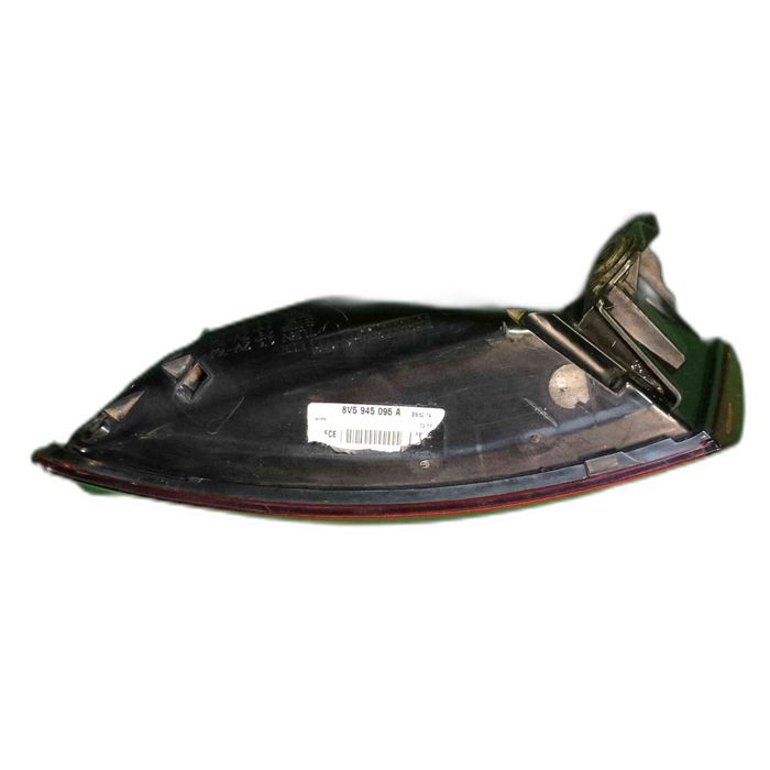 Farolim Esquerdo AUDI A3 Limousine 8V5945095A (OEM)