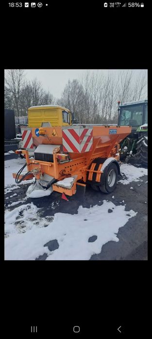 Piaskarkosolarka, posypywarka 5m3