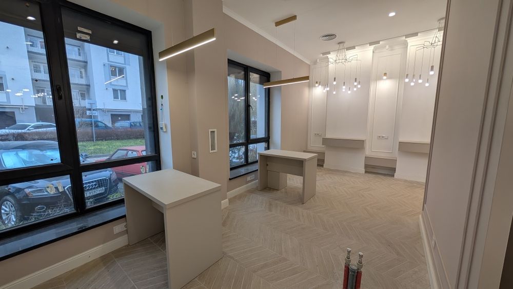 Приміщення в топовій локації в центрі в оточенні нових ЖК, 50 квт