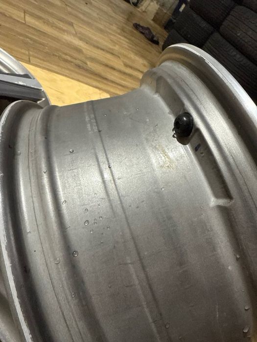 R16_Легкосплавні диски Volvo R-design V40, V50, V60