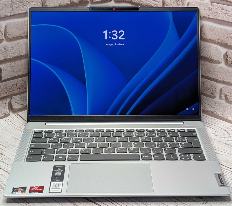 Ноутбук Lenovo IdeaPad Slim 5 Ryzen 7 7730U, 16/512GB, OLED