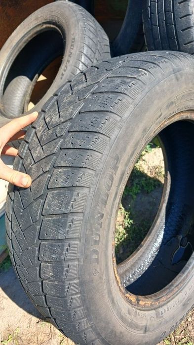 Продам 4 ската до мікроавтобуса Continental і Dunlop