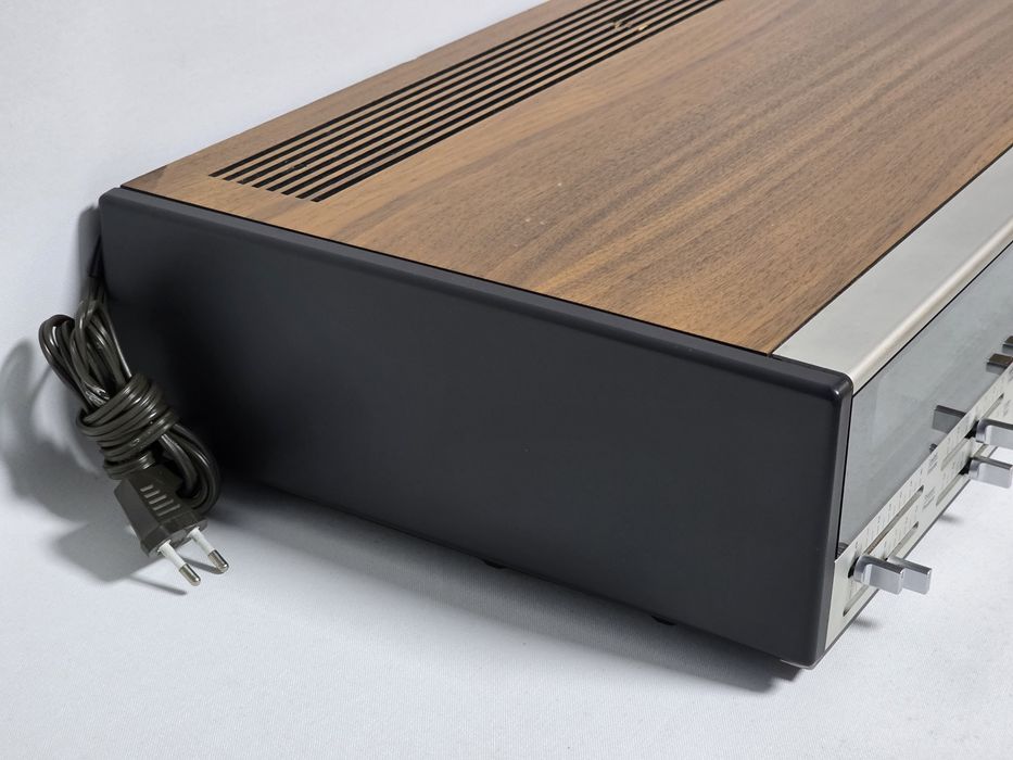Receiver Vintage reparado Telefunken