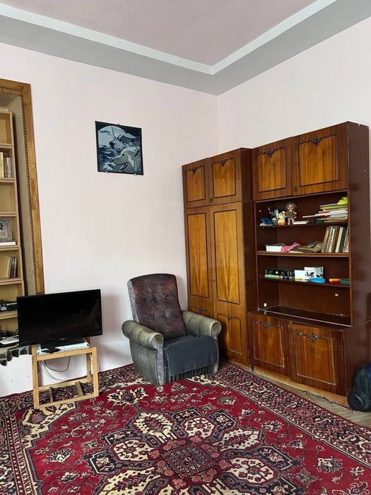 Продаж 2к квартири вул. Залізнична(р-н Привокзальна, політеху).