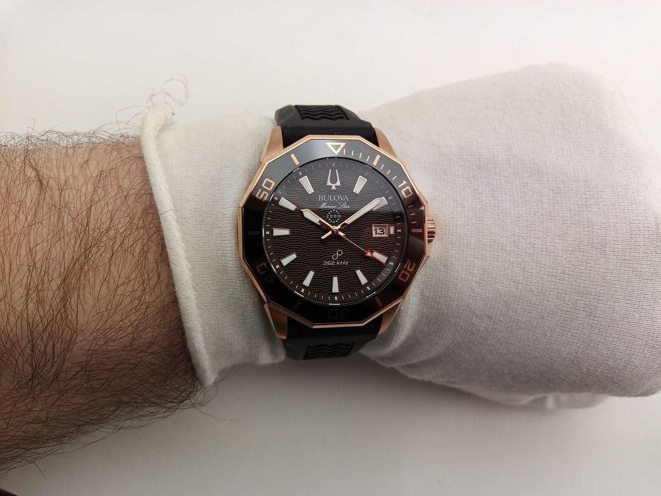 Bulova Precisionist Marine Star 98B421 точность колебаний 262, сапфир