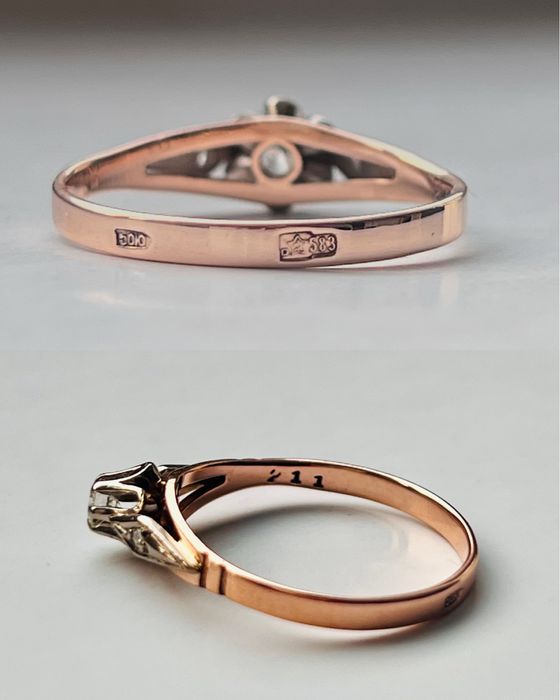 Золотое кольцо с бриллиантом .Золота каблучка з діамантами