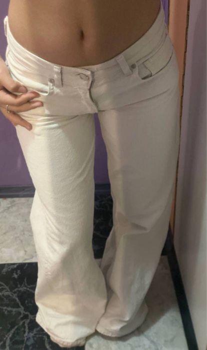 белые штаны Zara