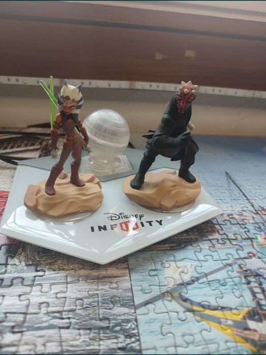 Figuras interativas da Disney +jogo + base de jogo