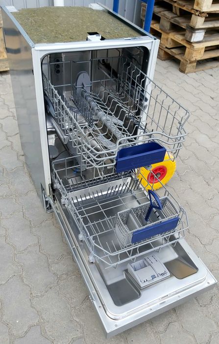 Встраиваемая посудомоечная машина б/у 45 см узкая Сименс Siemens