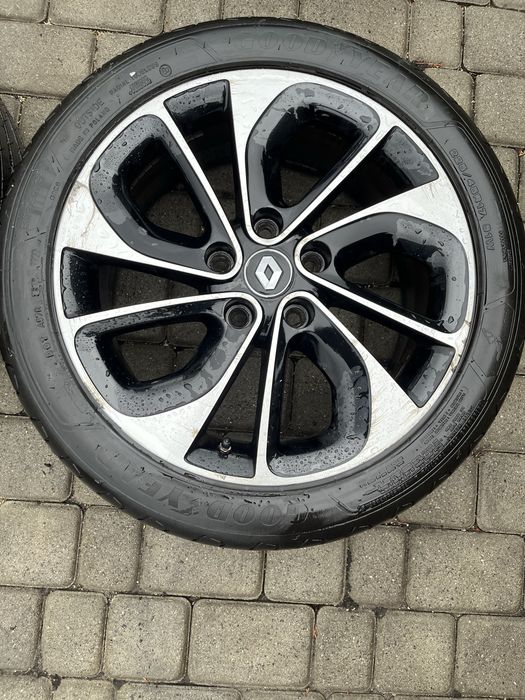 Alufelgi 5x114,3 17 cali Renault Megane Laguna Scenic opony 225/45/17