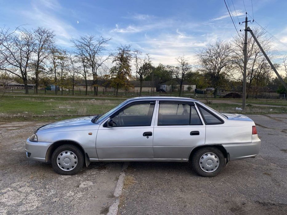 Продам Daewoo  Nexia 2011