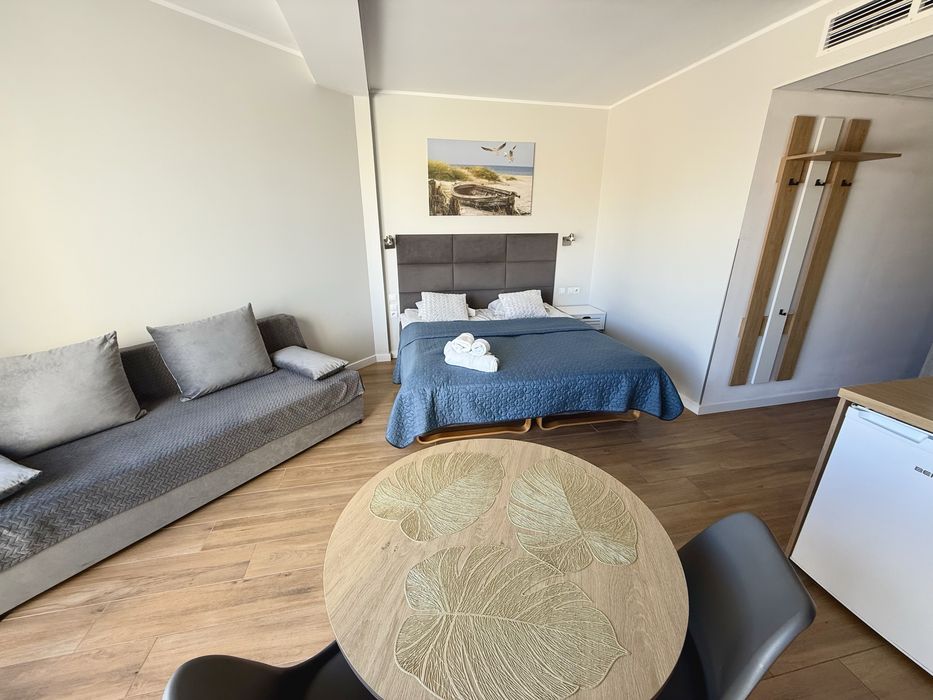 APARTAMENTY Noclegi nad morzem w Hotelu Maloves przy plaży BEZPOŚREDNIO