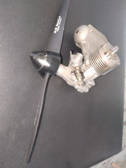 Silnik modelarski os max 5,5 ccm