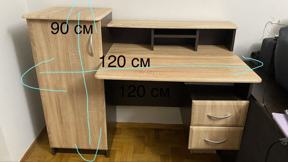 Продам стіл письмовий б/у  в доброму стані