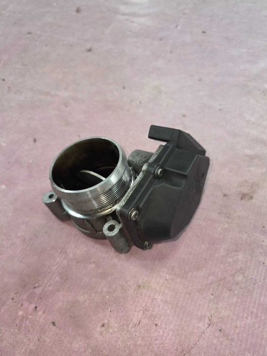 Дросельная заслонка Audi A6 C6 Q7 059145950H Заслінка дросельна
