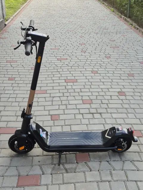 niu kqi3 pro електро самокат