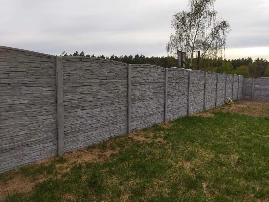 Ogrodzenia betonowe, płoty betonowe, garaże.