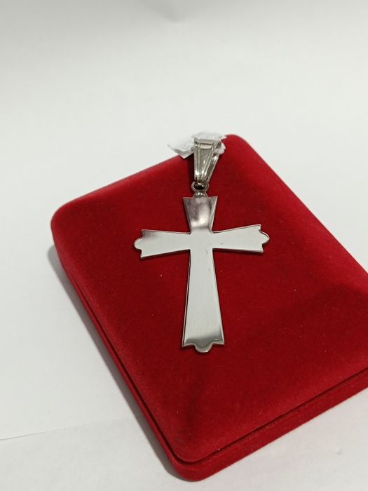 Srebrny wisiorek krzyż, srebro próby 925
