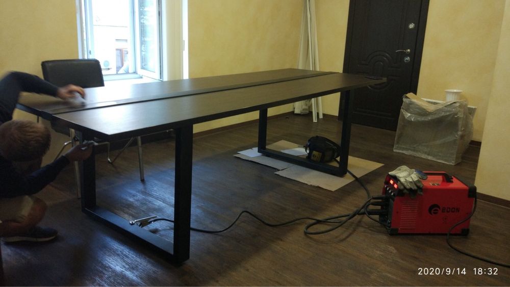 Меблирование офисов, офисная мебель оптом, столы лофт опт, коворкинг