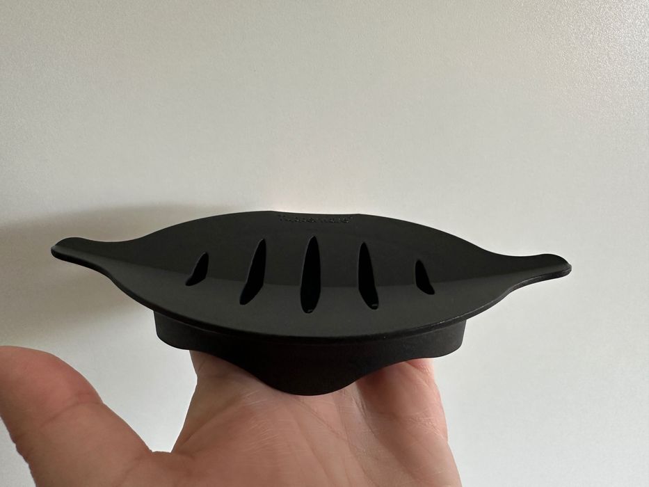 Saboneteira Preta Tupperware