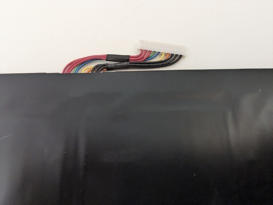 Оригінальна батарея Acer Aspire S7-392 
AP13F3N