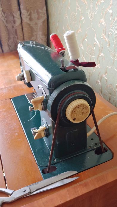 Швейна машина, швейная машинка "Wittenberg" 75, Германия