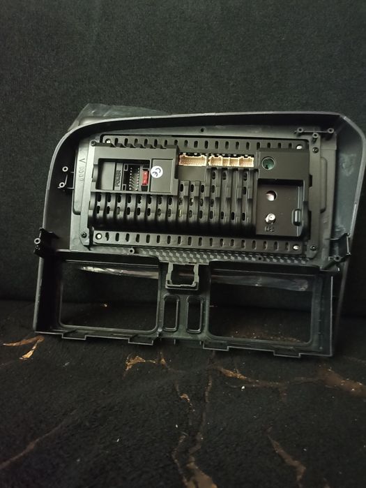 Radio multimedialne do Volvo XC60 2013–2017