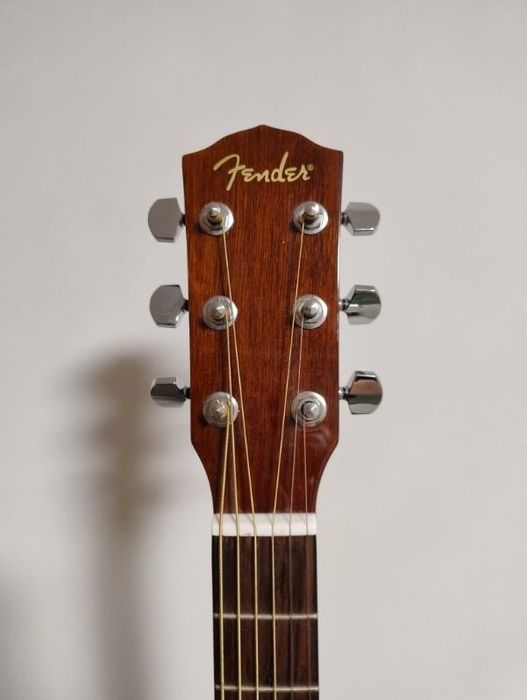 Gitara akustyczna Fender