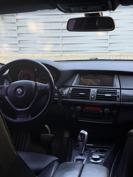 продам Bmw x5 e70 2008