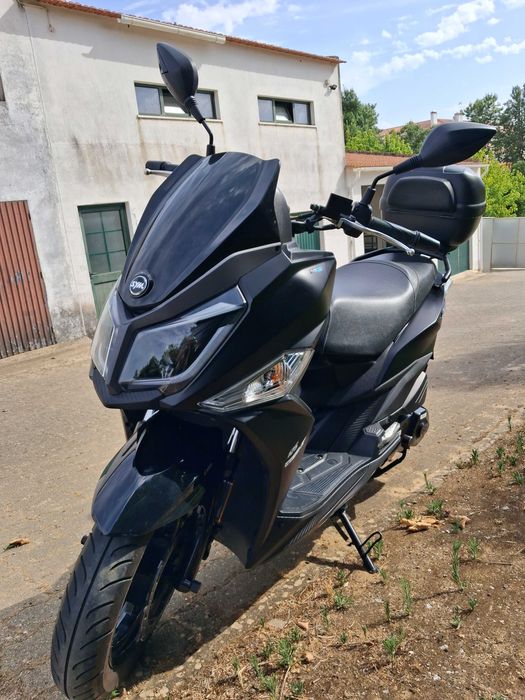 Scooter Sym jet 14, 125cc, 2023. Só 9500km, como nova.