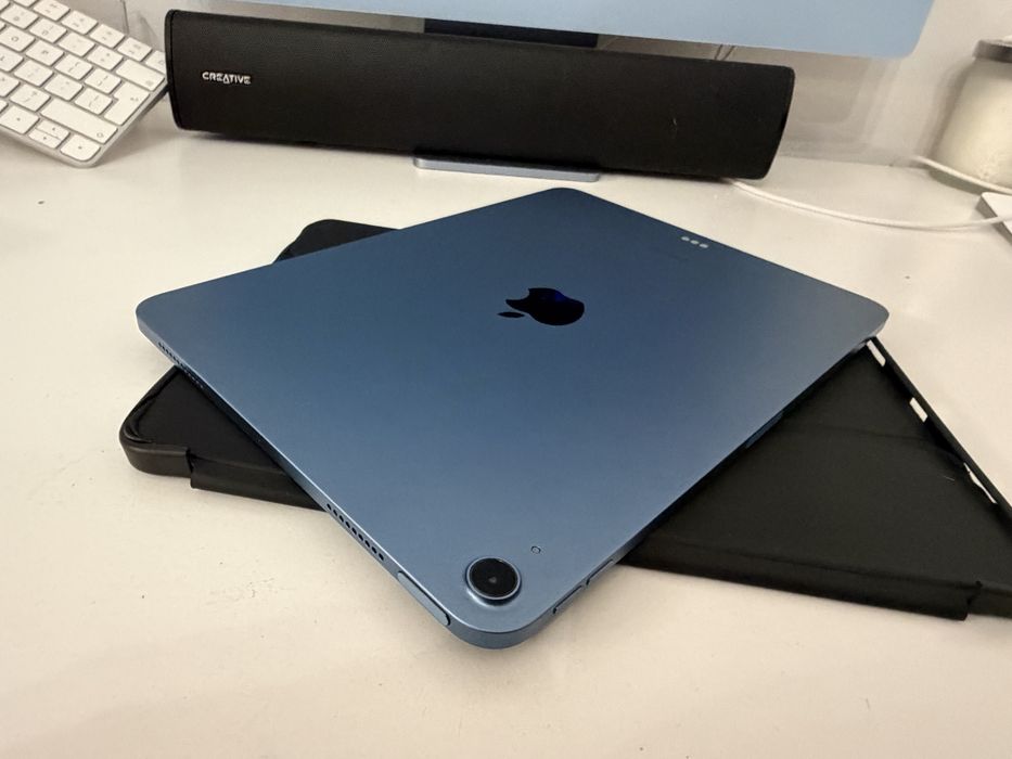 iPad Air 5 gen M1 64gb Blue WiFi