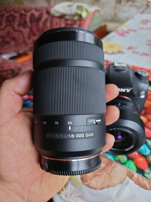 Sony a68+ 2 обєктиви