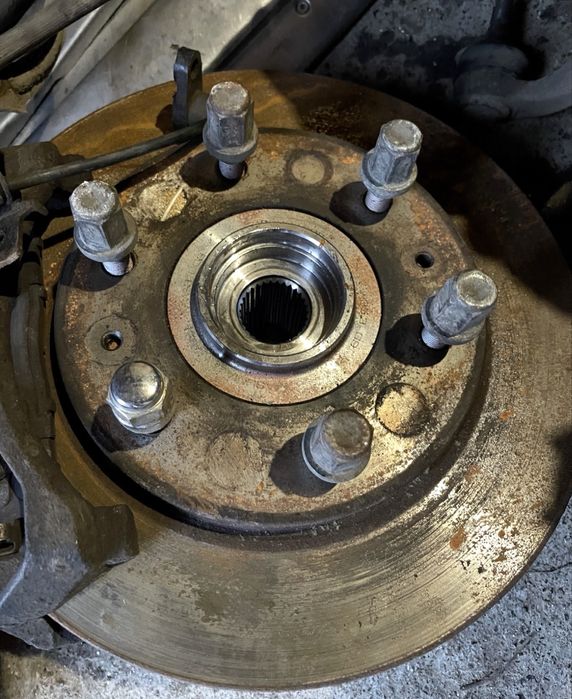 Піввісь L200. Важіль L200. L200 на розбір