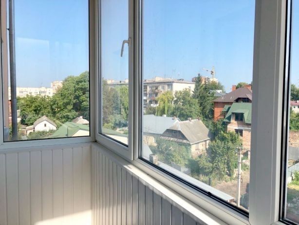 3 кім. Центр, Новобудова