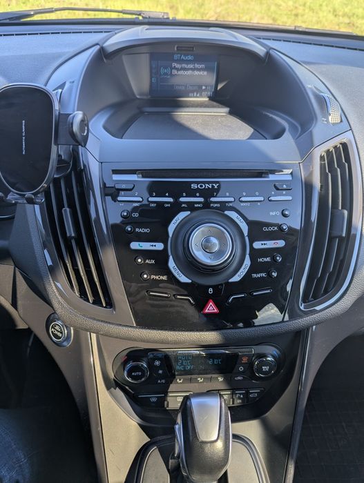 Kuga 2 titanium  дизель 7л/100км повний привід