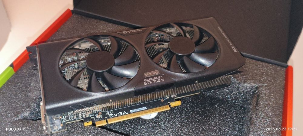 GeForce GTX 750ti  EVGA 2 gb