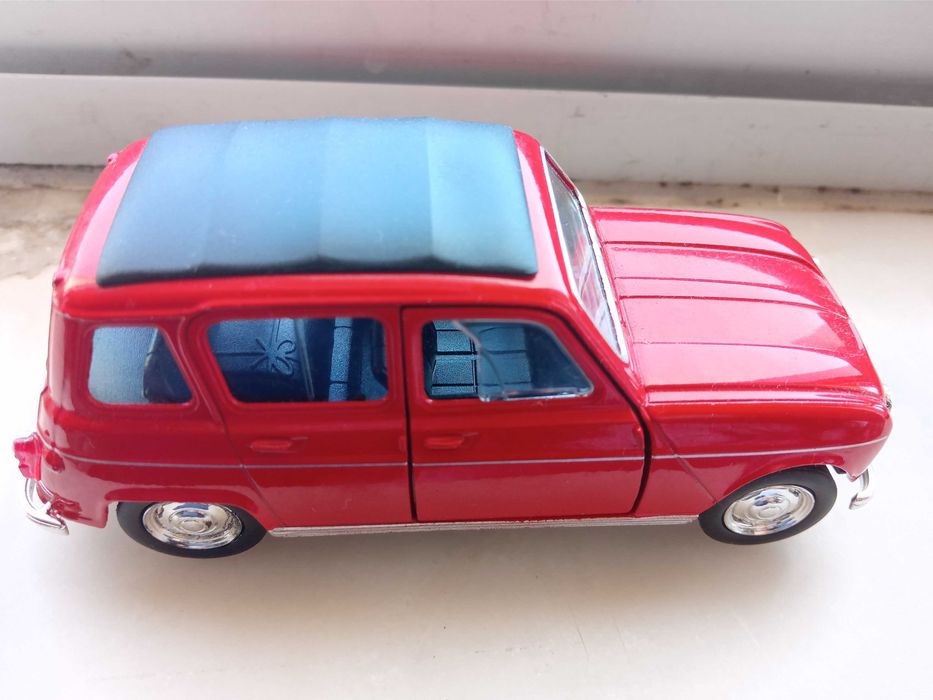 Miniatura Renault 4 L