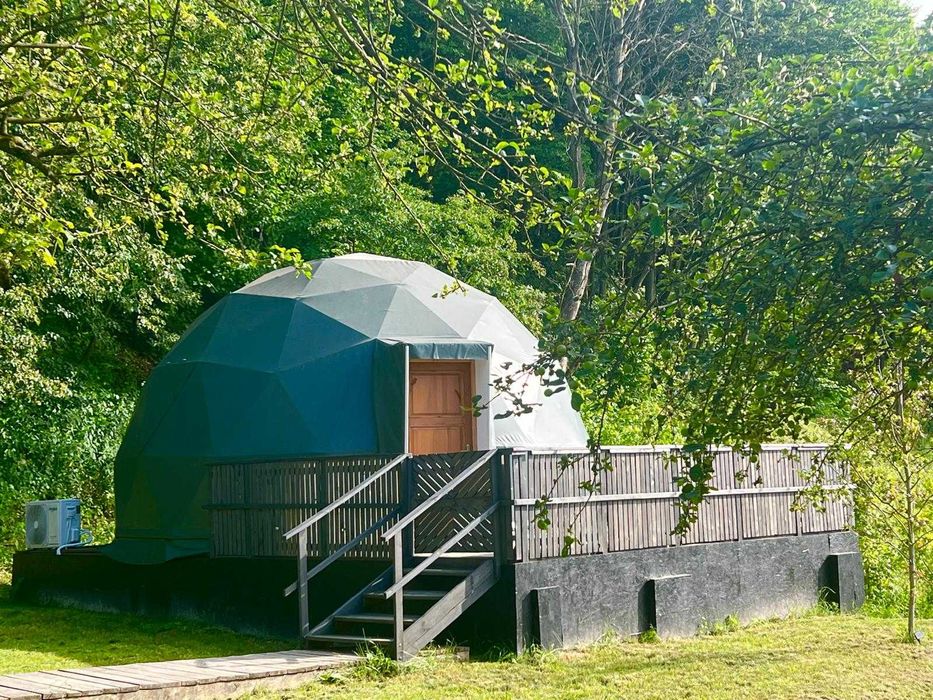 NAMIOTY SFERYCZNE/GLAMPINGOWE - Polski producent , realizacje!