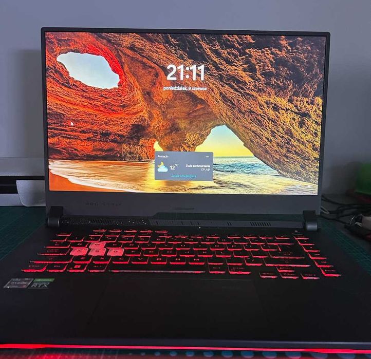 Laptop Gamingowy ASUS ROG Strix G15 G513RM / R7-6800H / RTX 3060 / 1TB