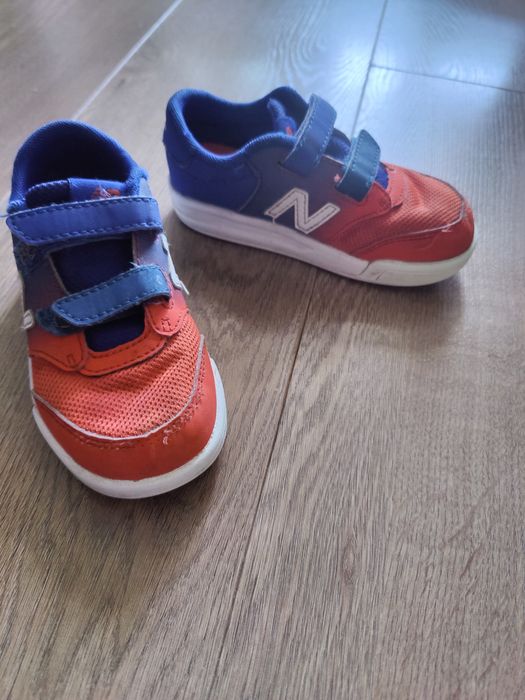 Buty chłopięce New Balance roz 25,5