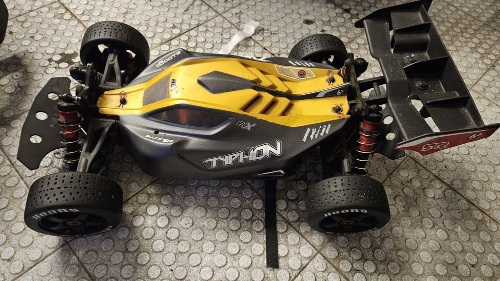 Arrma typhon 6s 1/8